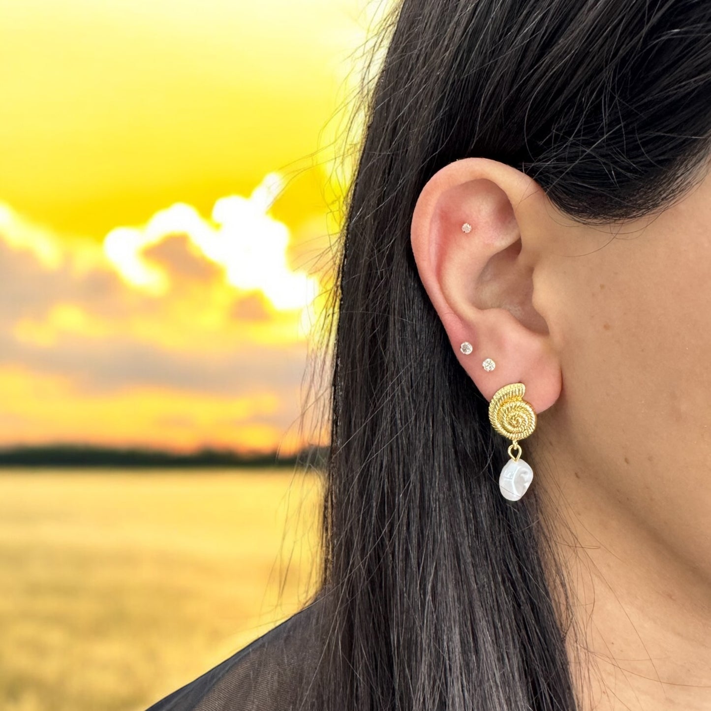 Snail and pearl studs