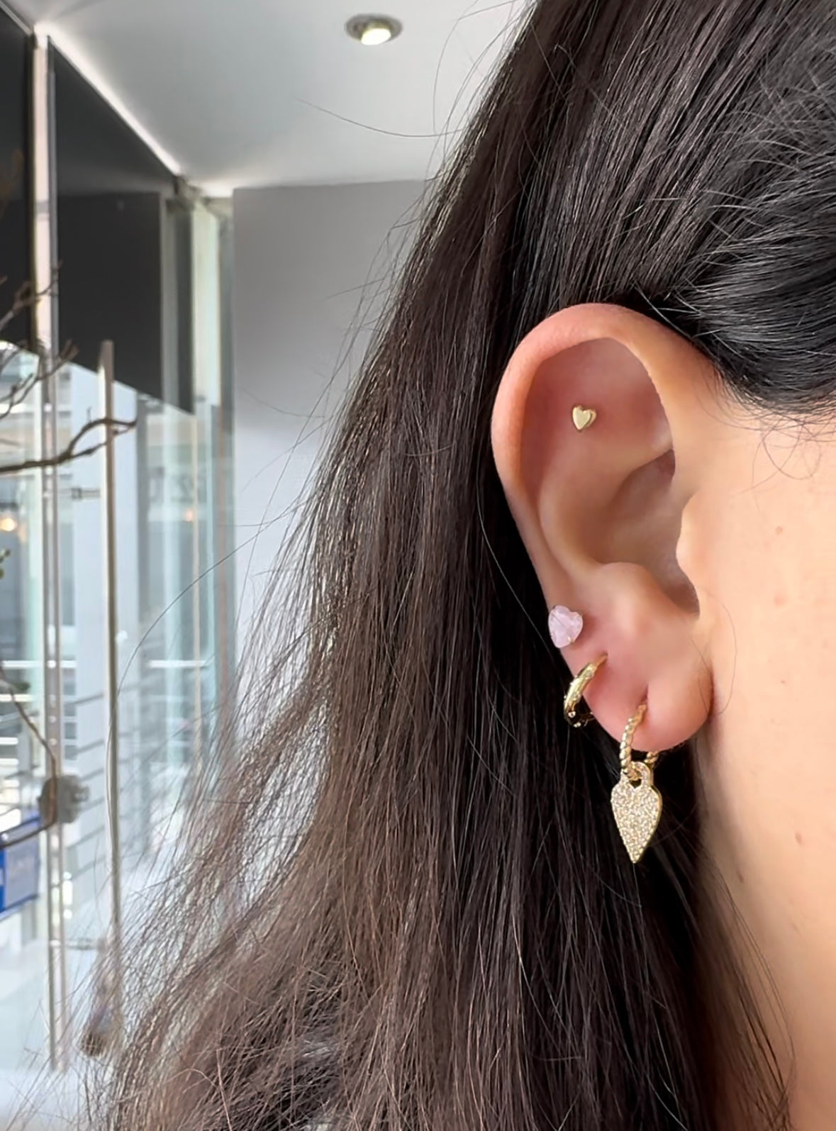 Pave heart studs