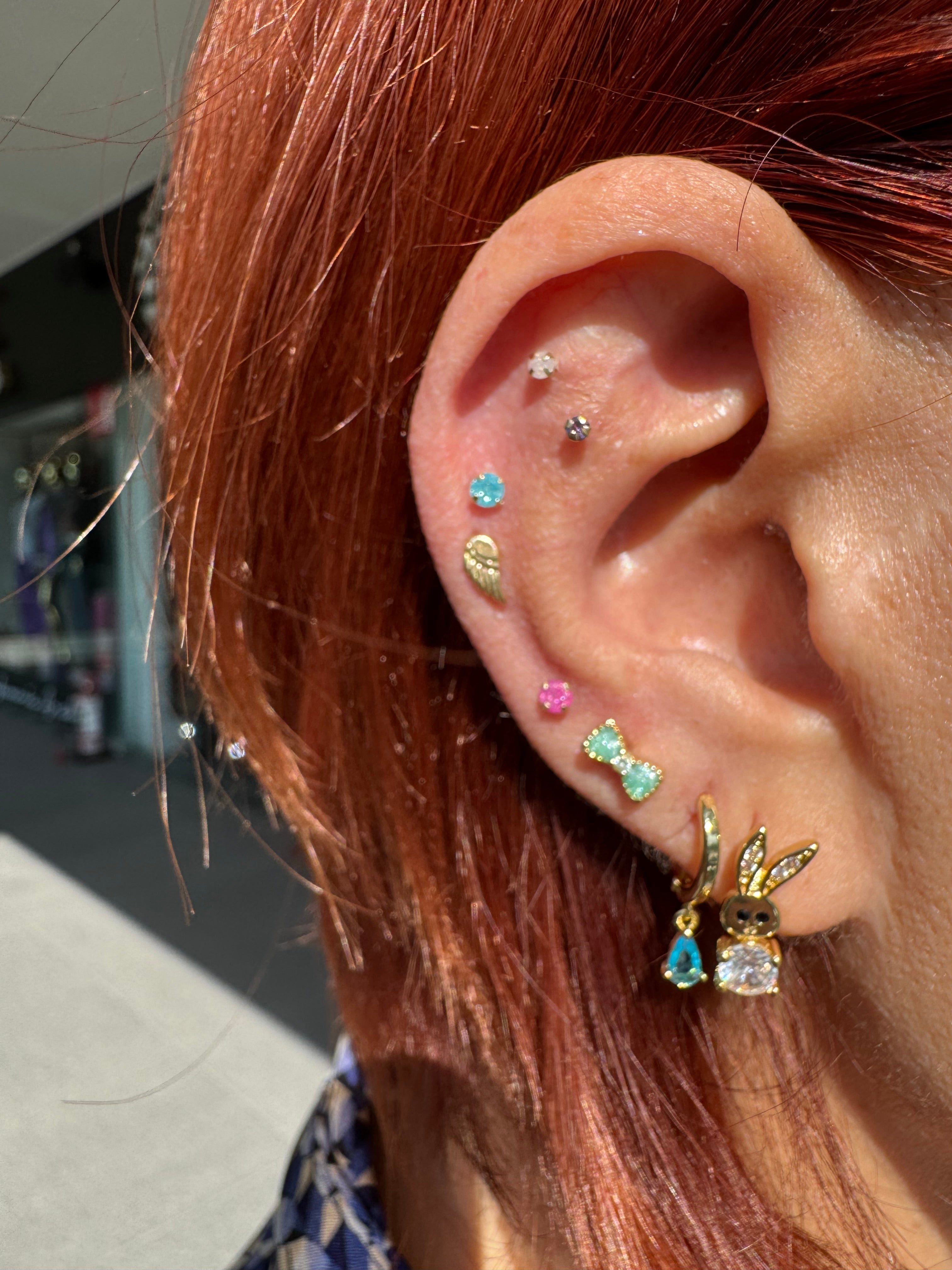 Piercing ala oro