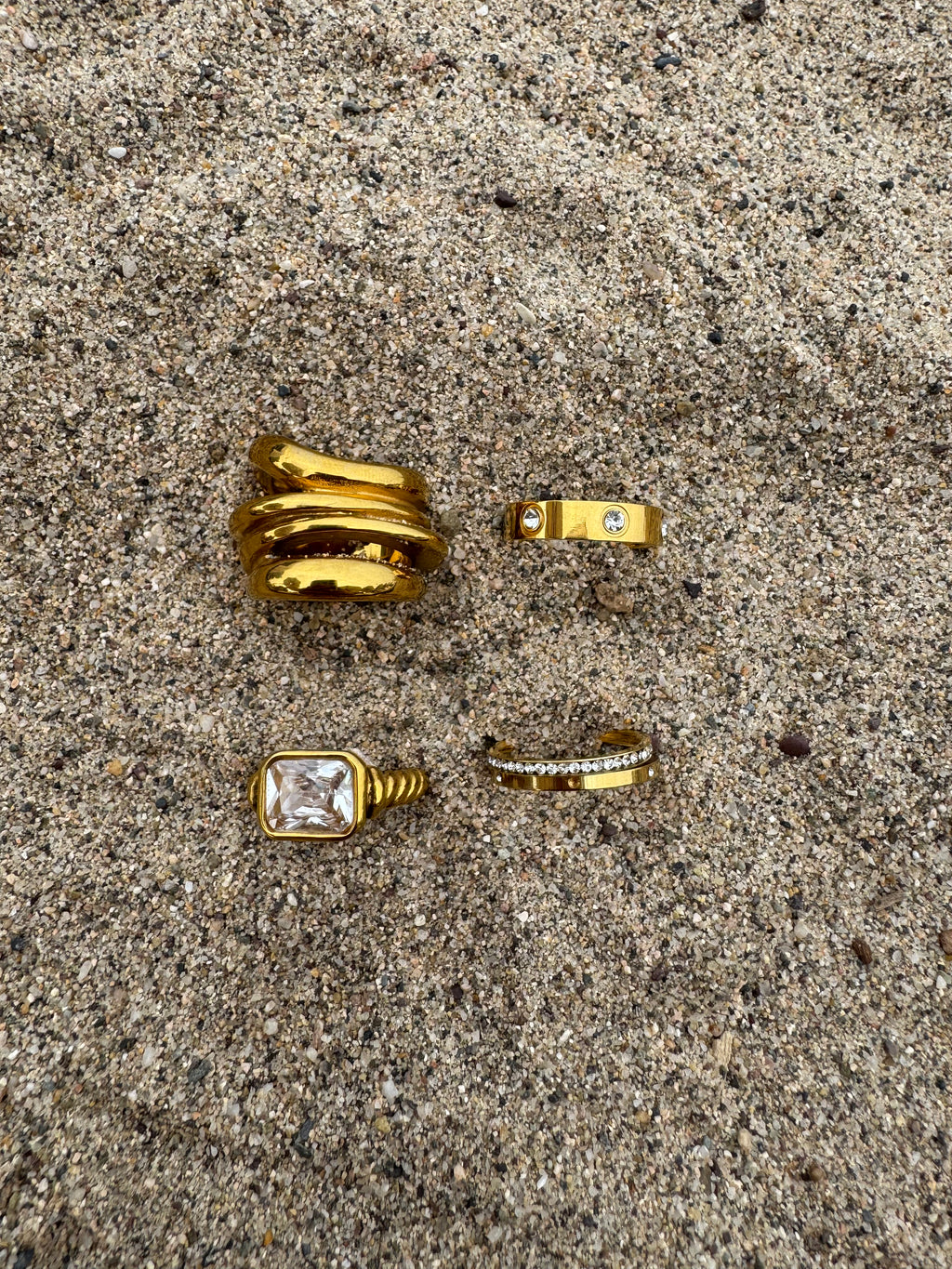 Luxor ring