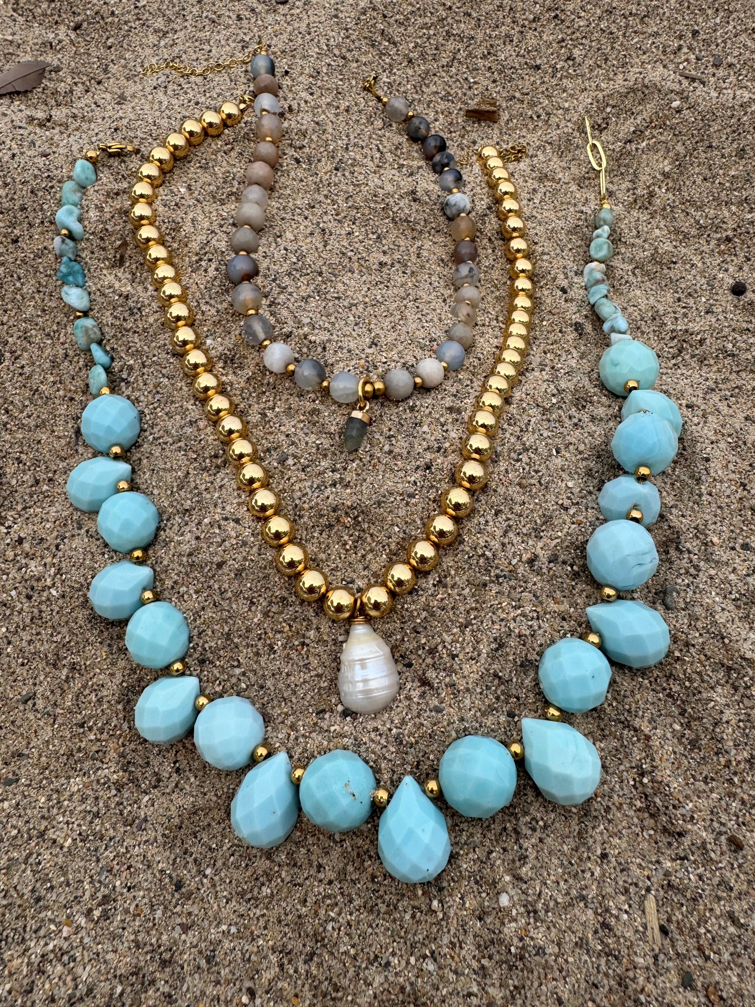 Arola necklace