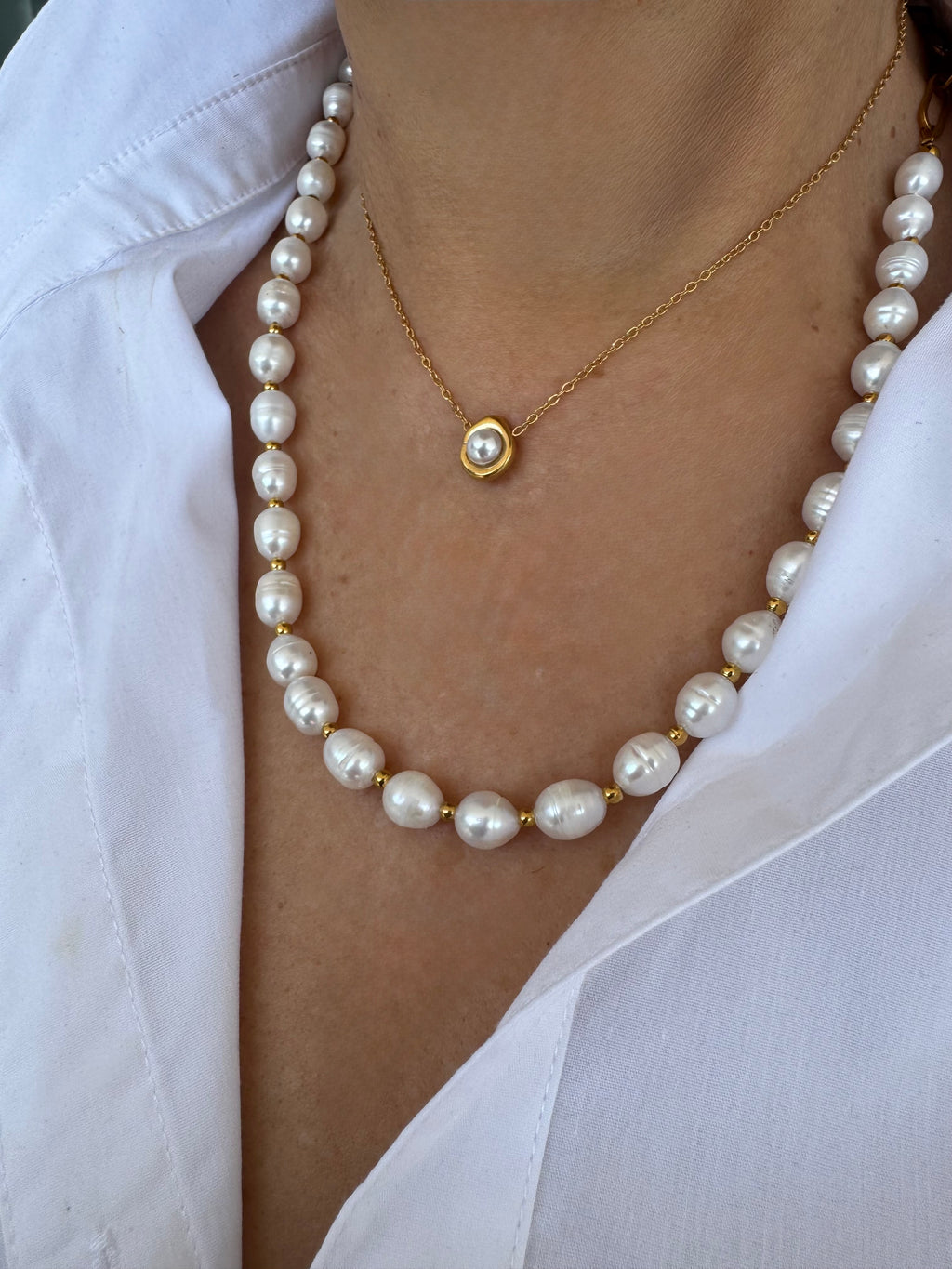 Collar de perlas de río