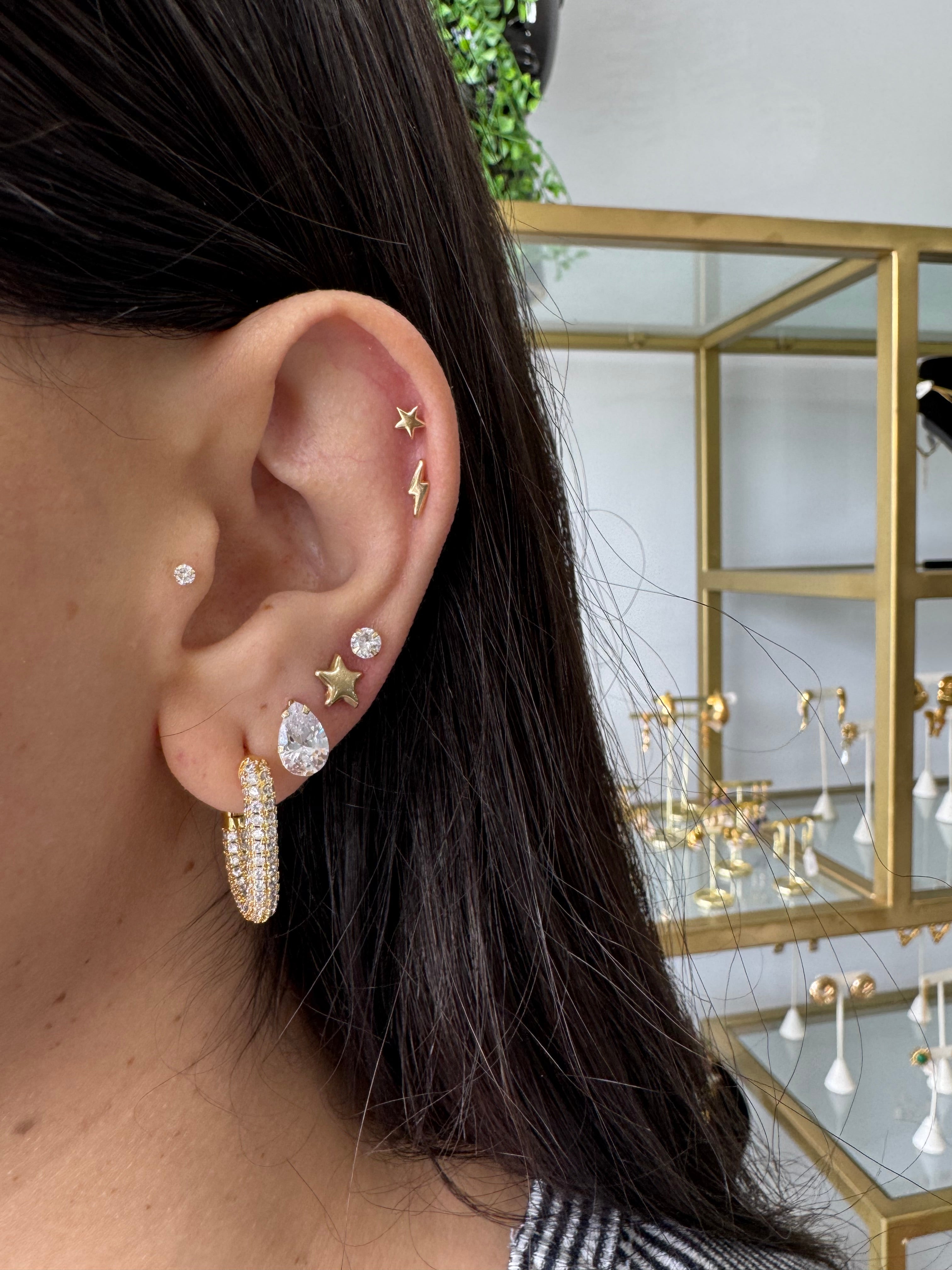 Zelie hoops