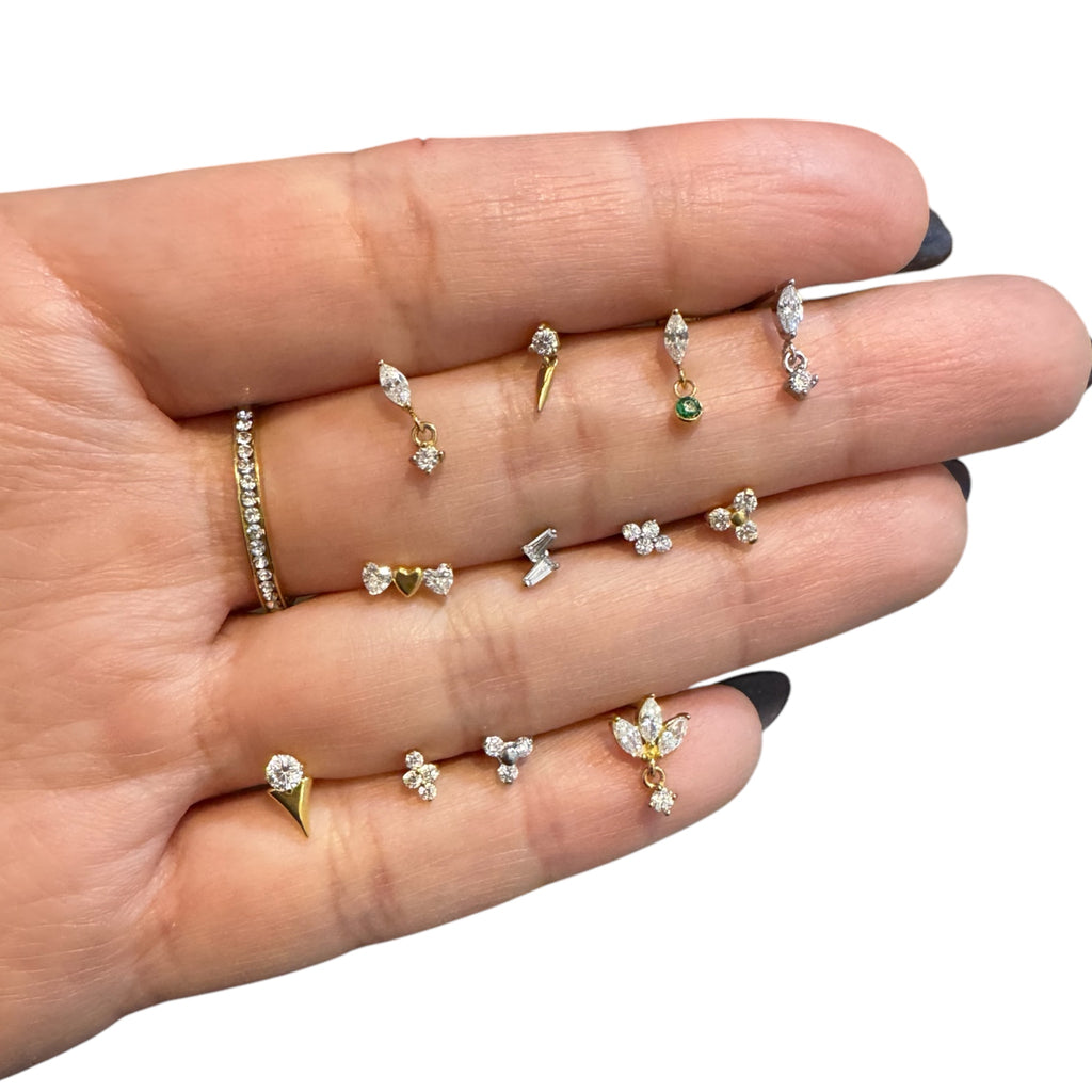 Piercing pico y circonia titanio