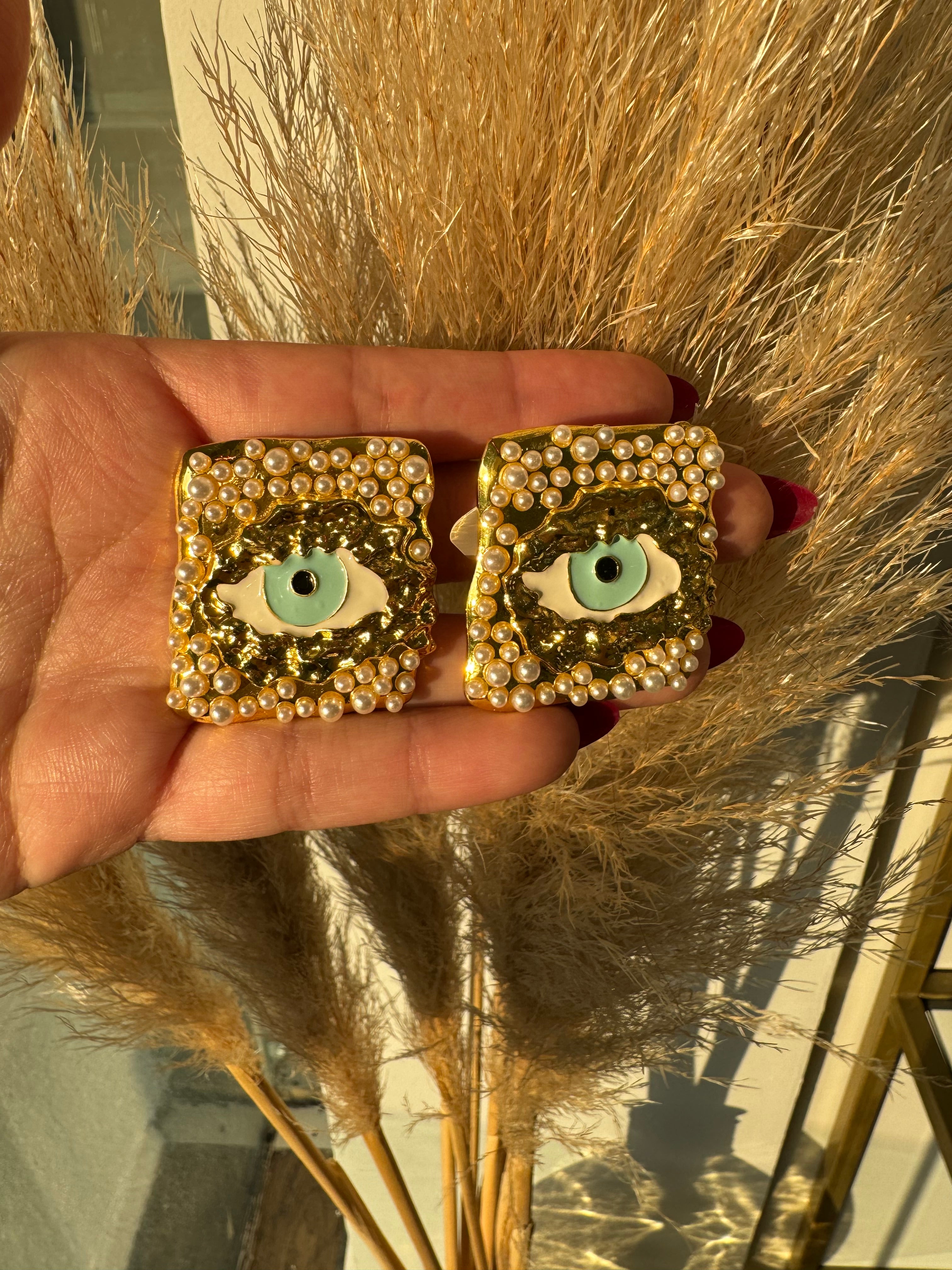 Tenedos statement earrings