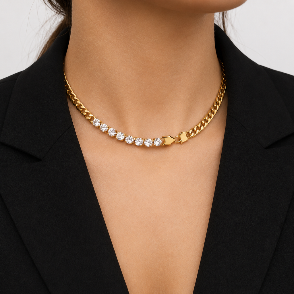 Alas necklace