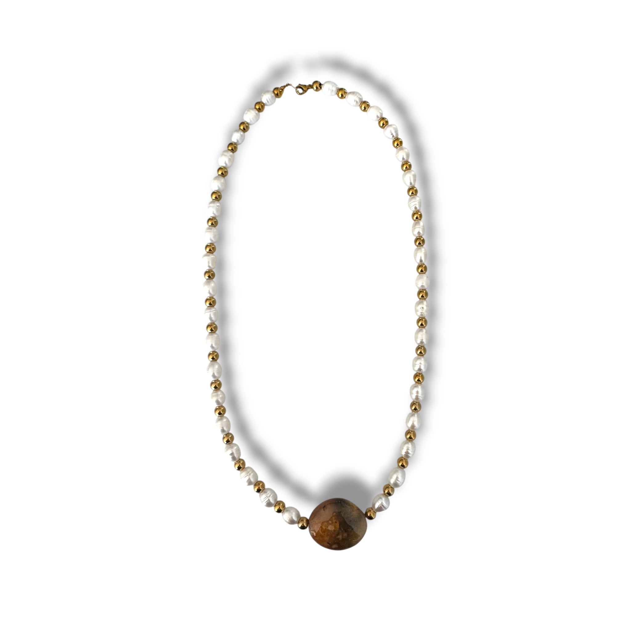 Collar de ágata y perla de río