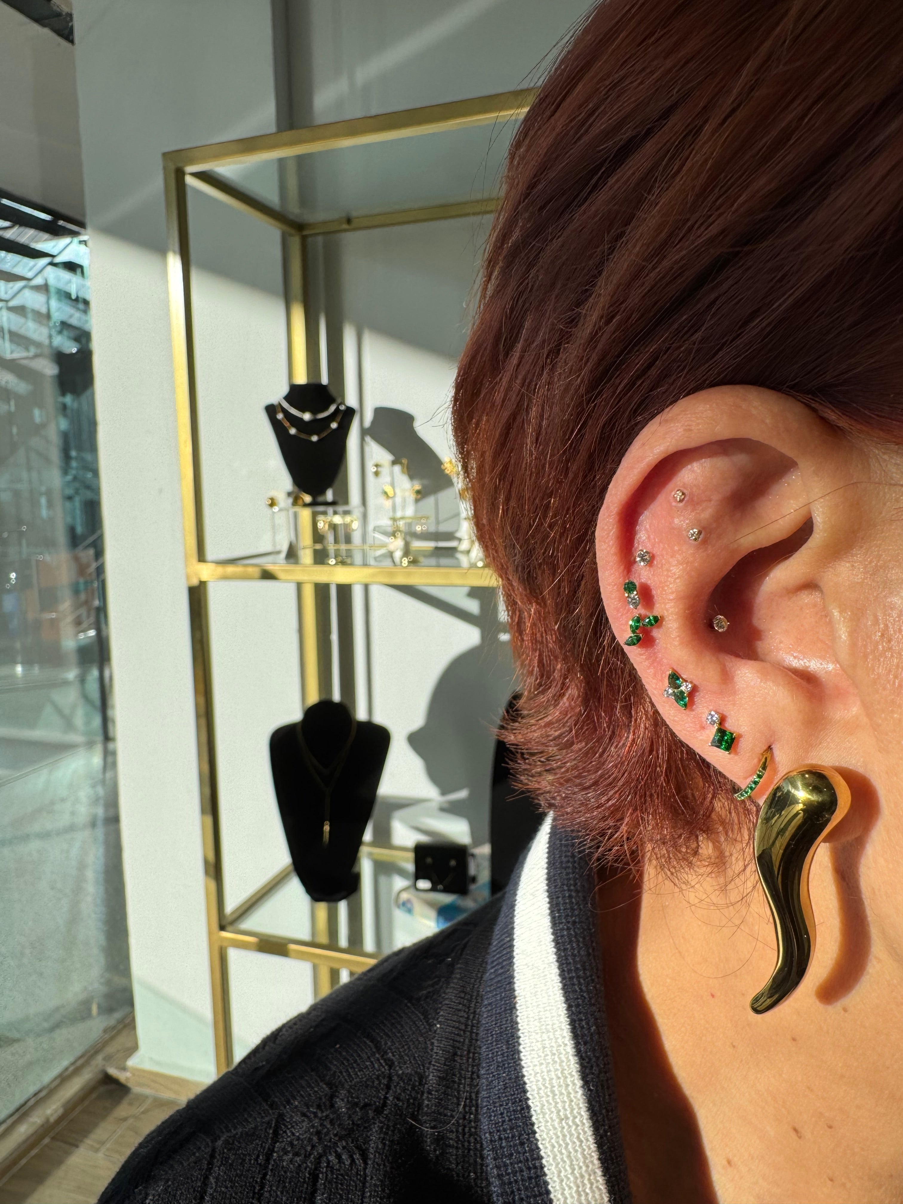 Piercing mini circonias verde y blanca titanio