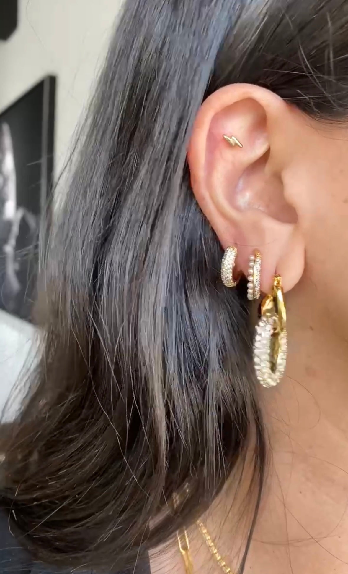 Ella hoops