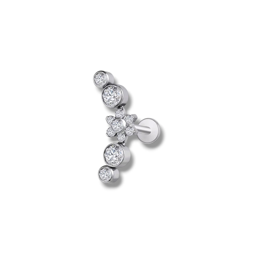 Piercing caminera flor plateada titanio