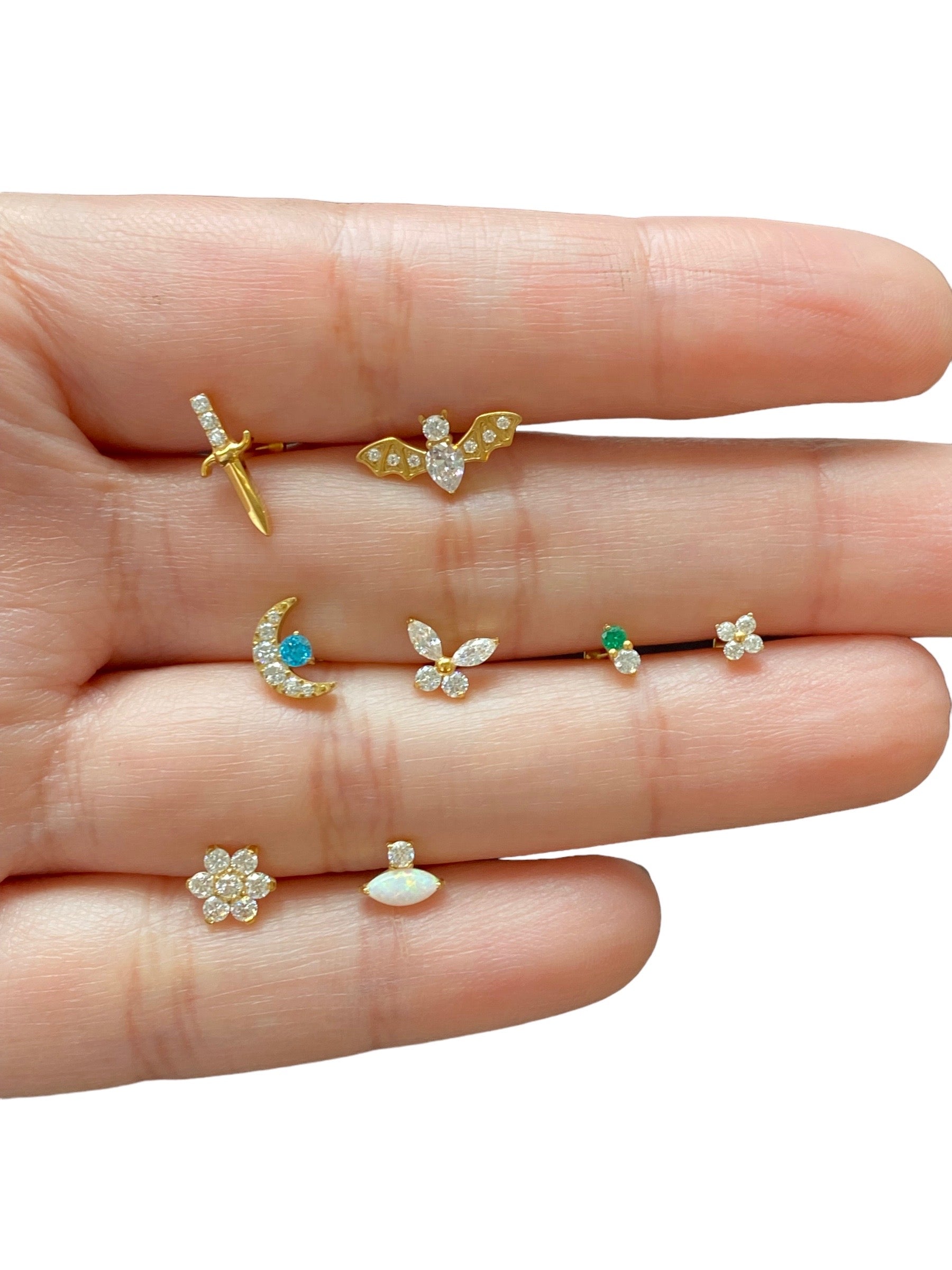 Piercing mini flor titanio