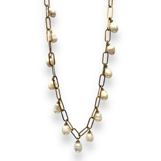 Collar de eslabones con perlas