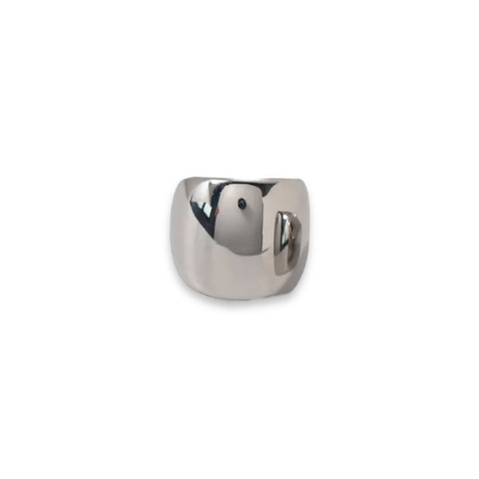 Silver earcuff