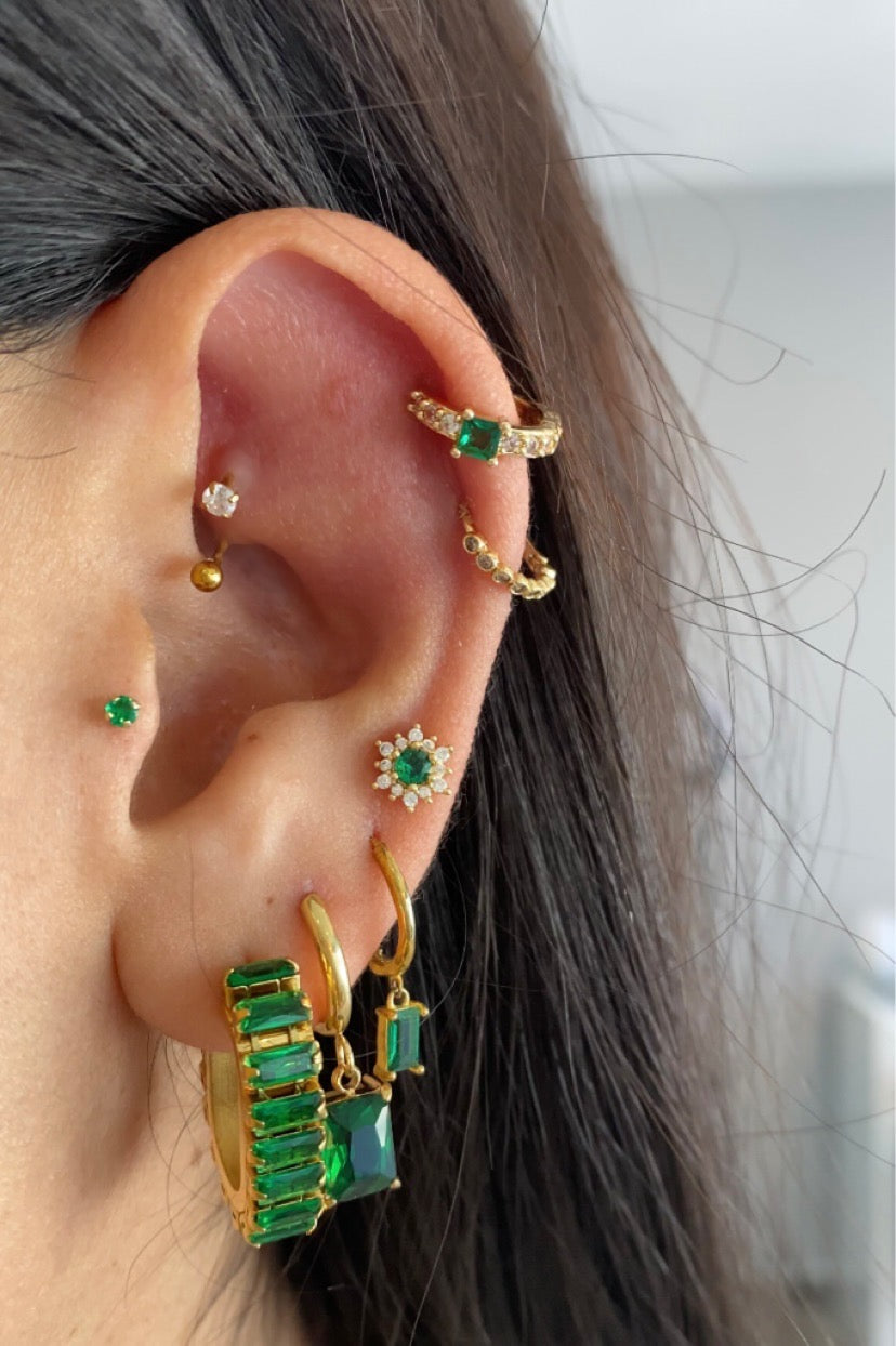 Magic green flower piercing